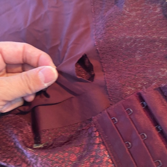 SOPHIE B SHIMMERY LACE BRALETTE UNPADDED NO WIRE WINE STRETCHY LACE BRA SIZE XL - Picture 9 of 14